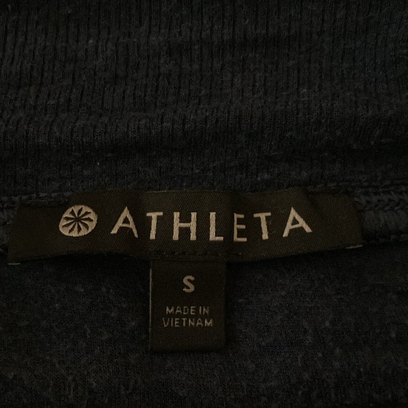 Athleta navy blue shorts - Picture 2 of 6